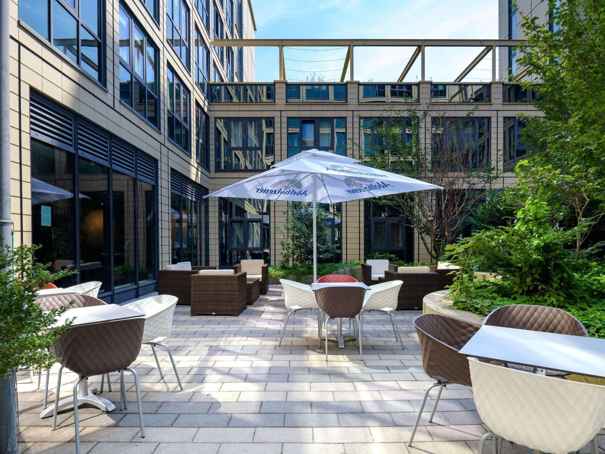 Ibis Parkstadt Schwabing 3*